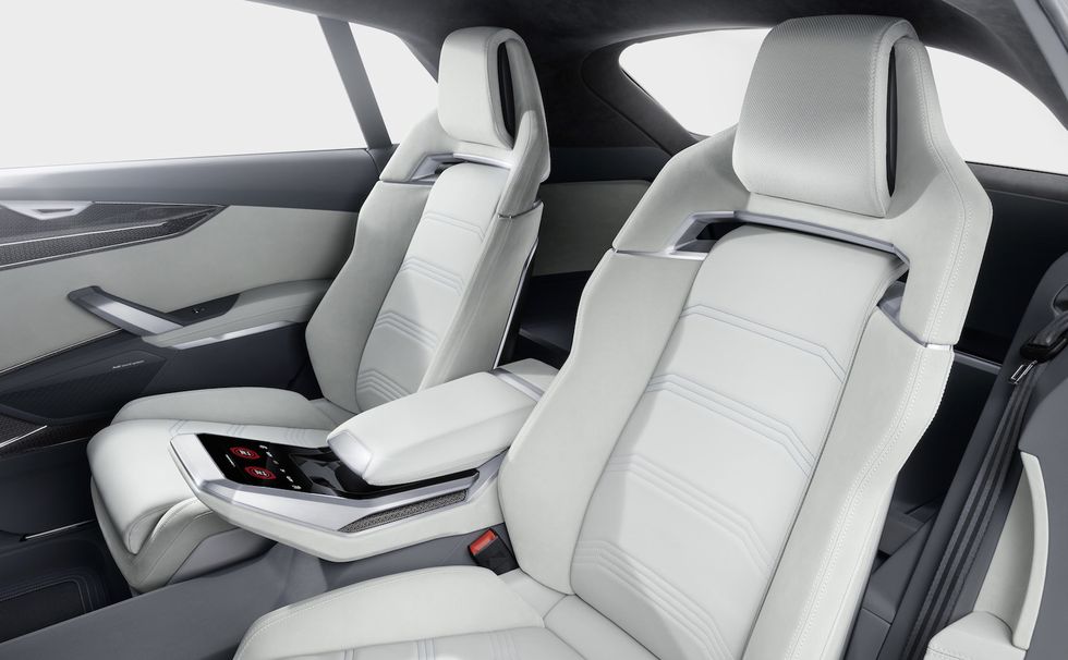 Audi Q8 är officiell – kommer som laddhybrid