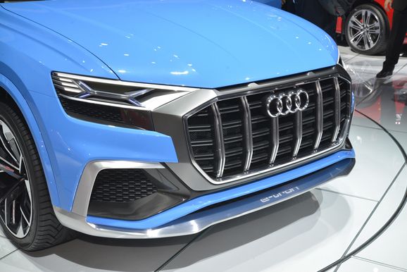 Audi Q8 är officiell – kommer som laddhybrid