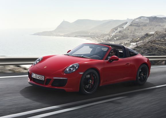 Nya Porsche 911 GTS får turbomotor – svenska priser