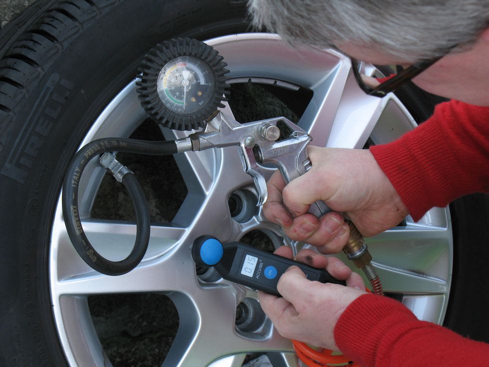 Rätt lufttryck – enkelt knep som förbluffande många bilägare inte har koll på