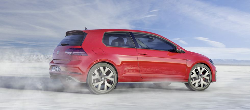 Volkswagen och Volvo fortsätter att brottas