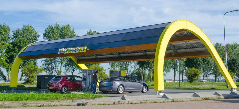 Nytt nätverk med snabbladdare i Europa