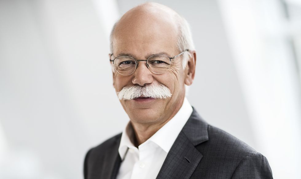 Avhopp flyttar svensk närmare Mercedes-toppen