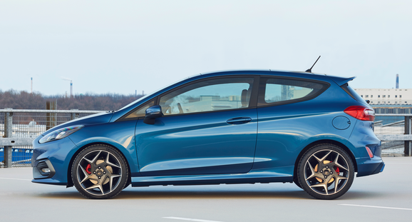 Ford Fiesta ST officiell: Trecylindrig med 200 hk