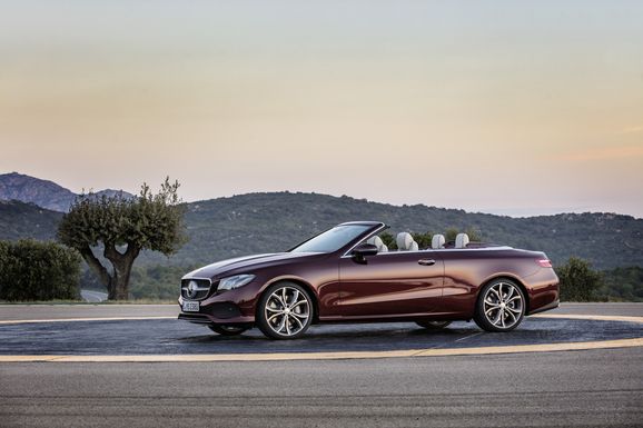 Äntligen: Nya Mercedes E-klass Cabriolet är här