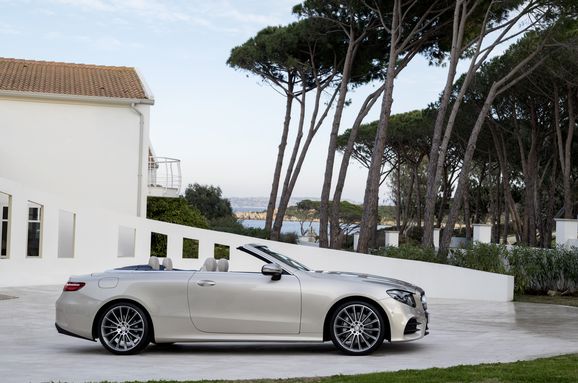 Äntligen: Nya Mercedes E-klass Cabriolet är här