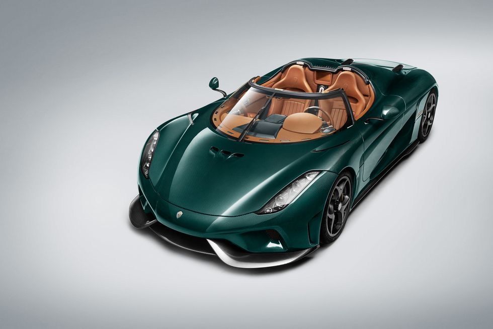 Första två Koenigsegg Regera redo att levereras