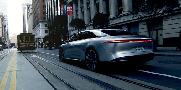 Instegsmodellen av läckra Lucid Air blir billigare än Tesla och 
