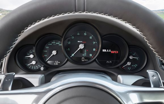 Porsche 911 har vuxit – men är bilden sann?