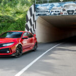 Honda Civic Type R parkerad i en tunnel (AI text)