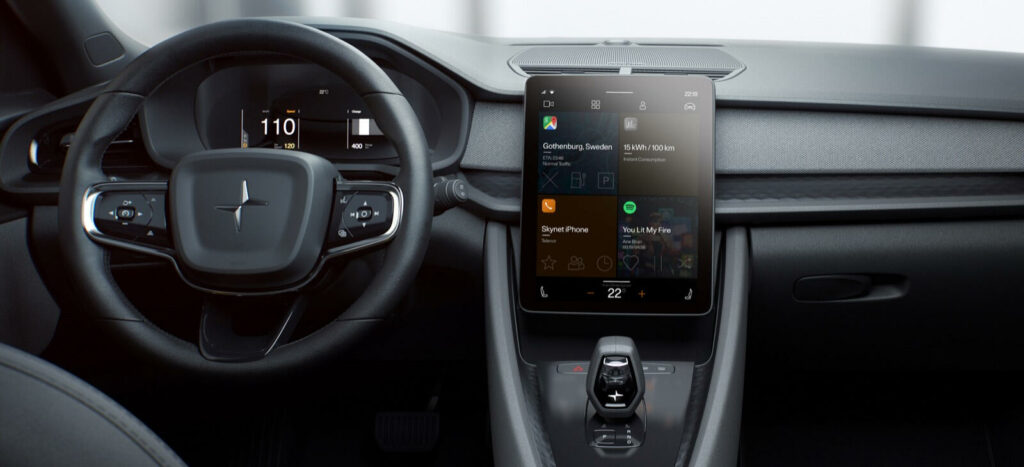 Bilsäte med en pekskärmsskärm (AI text)