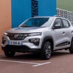 Dacia Spring rullas nu ut i Europa. Foto: Jean-Brice Lemal/Planimonteur