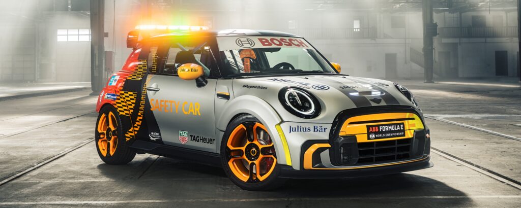 Mini Cooper S EVO S (AI text)