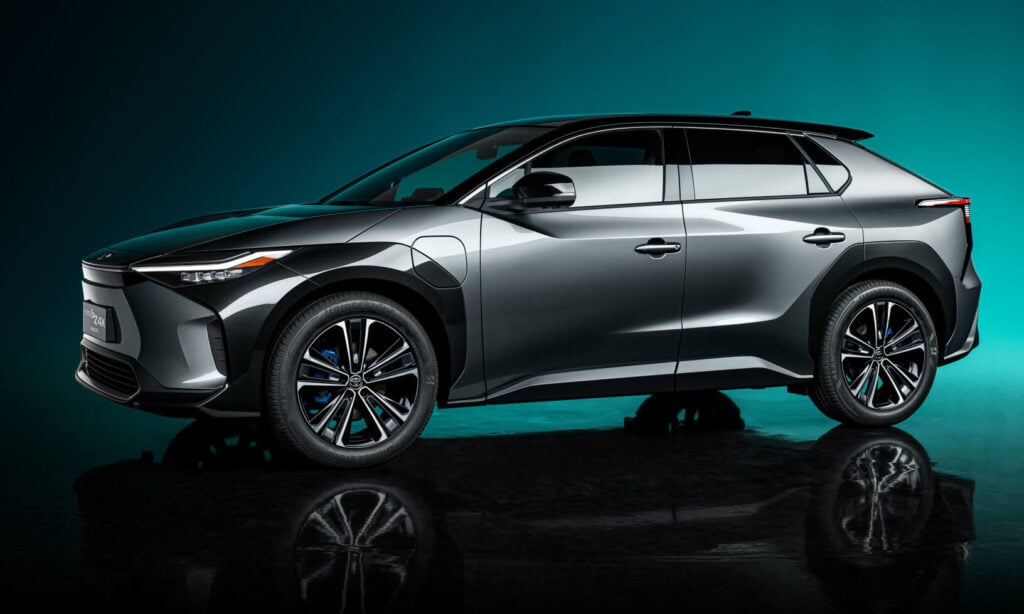 2020 Toyota-hybriddeltbil (AI text)