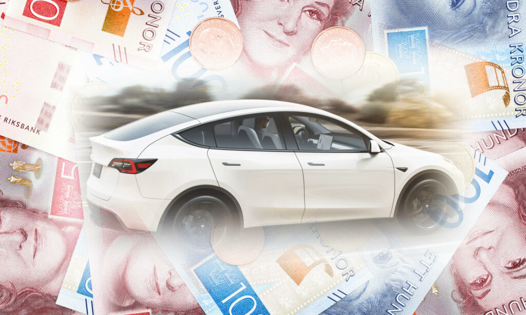 En bil kör på en bakgrund av pundsedlar. (AI text)