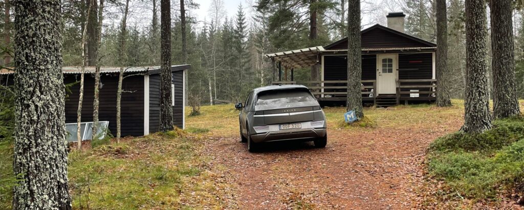 Trots att stugan i Sundsvall saknar laddmöjligheter gick resan bra.