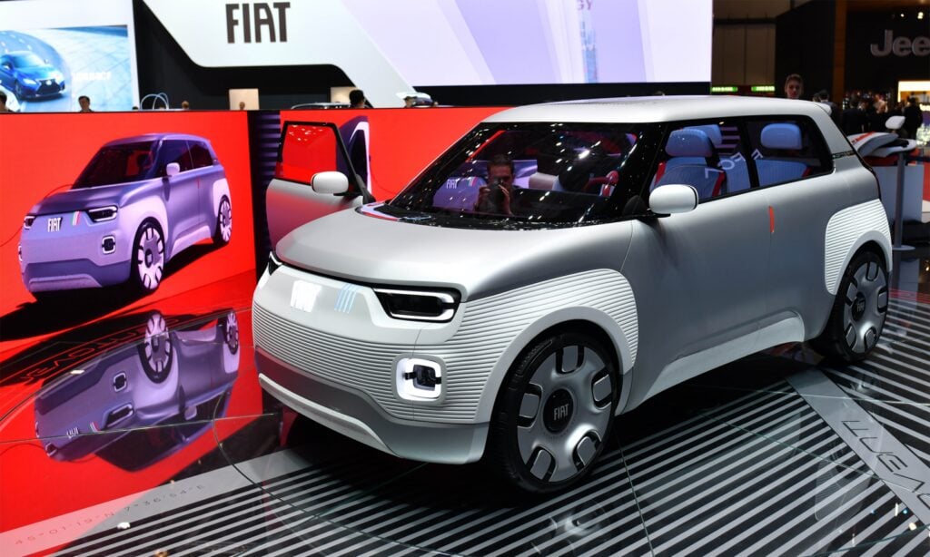 Konceptbilen Fiat Centoventi från 2019 ger en föraning om märkets kommande serie av mer bruksiga elbilar, som ska säljas parallellt med den retromoderna 500.