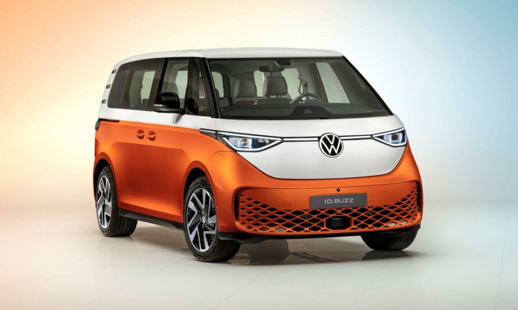 Nu är den helt officiell: Volkswagens helelektriska uppföljare till den ikoniska Folkabussen.