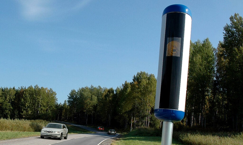 Varje stulen fartkamera kostar 250 000 kronor att återställa.