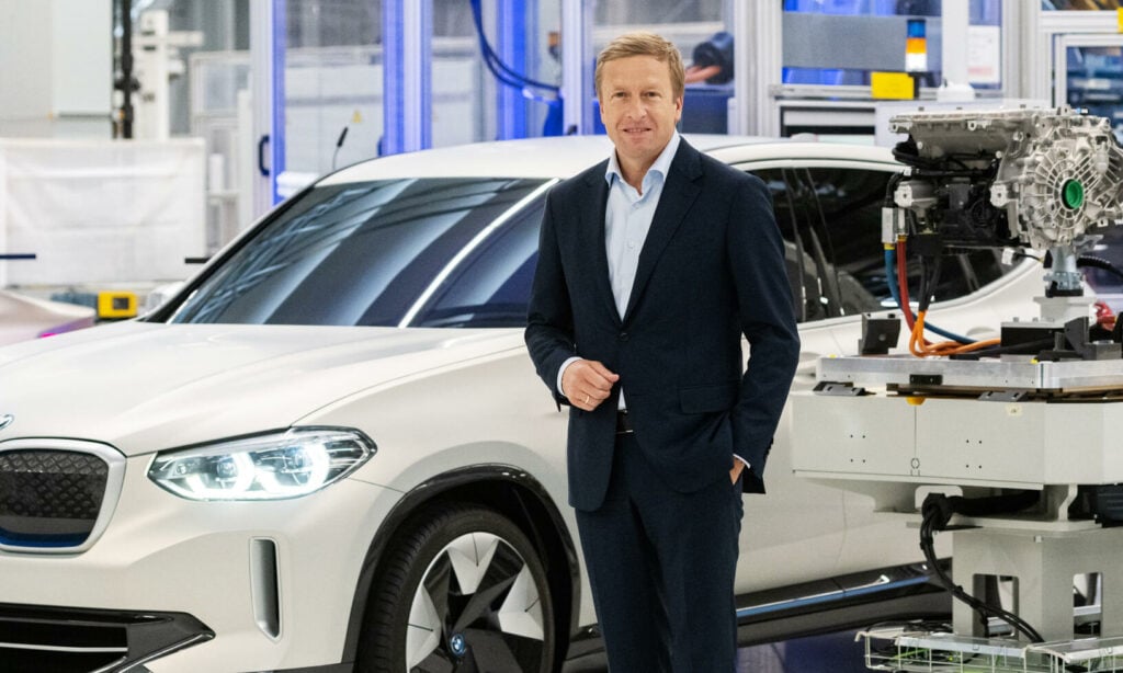 BMW:s vd Oliver Zipse, som även är president för den europeiska bilbranschens organisation ACEA, vil inte ensidigt satsa på elbilar.