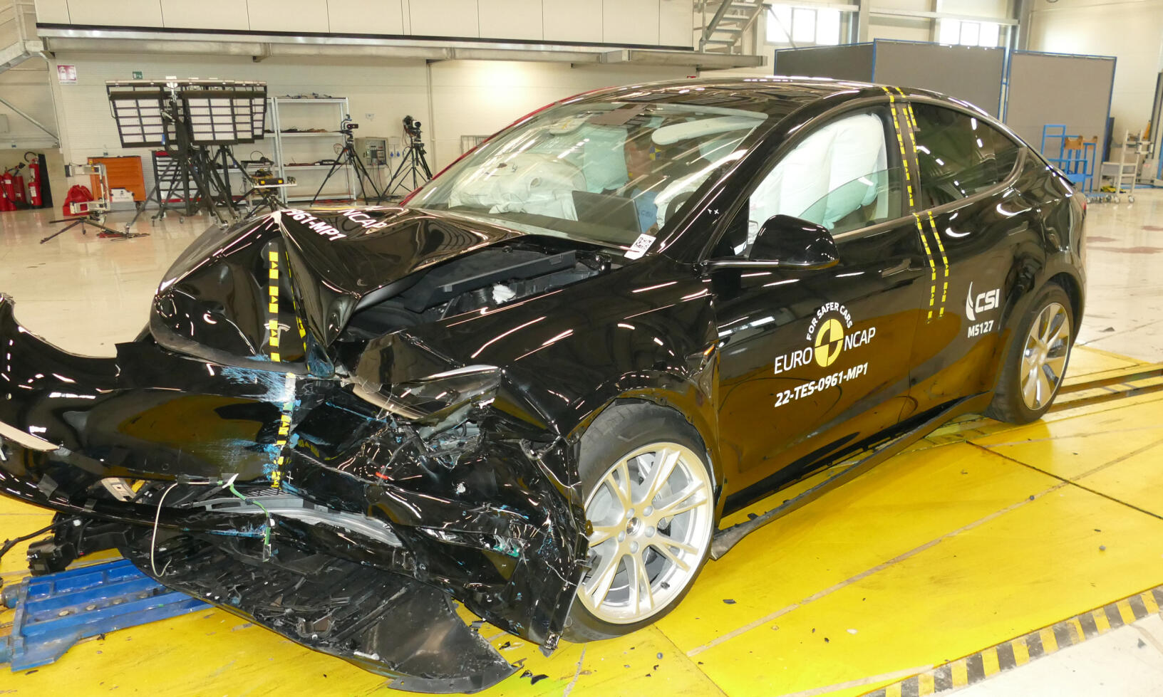 Tesla Model Y är enligt Euro NCAP den säkraste bilen de någonsin testat – men kan tillverkaren ha mjukvaruoptimerat sin bil för testerna?
