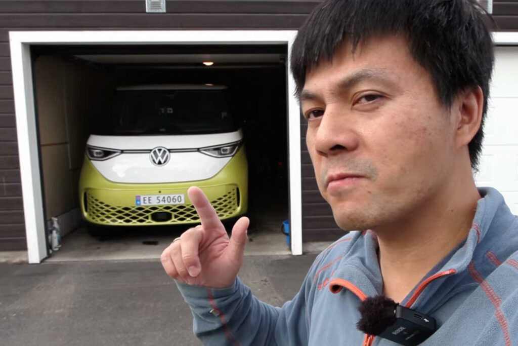 Den norske elbilstestaren Bjørn ”Tesla-Björn” Nyland har förbrukningstestat Volkswagens nya eldrivna ”folkabuzz”.