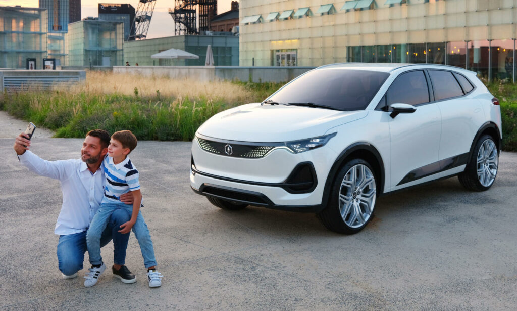 Polska ElectroMobility Polands elbilsmärke Izera ska lansera en kompakt suv på Volvoägarens plattform SEA2.