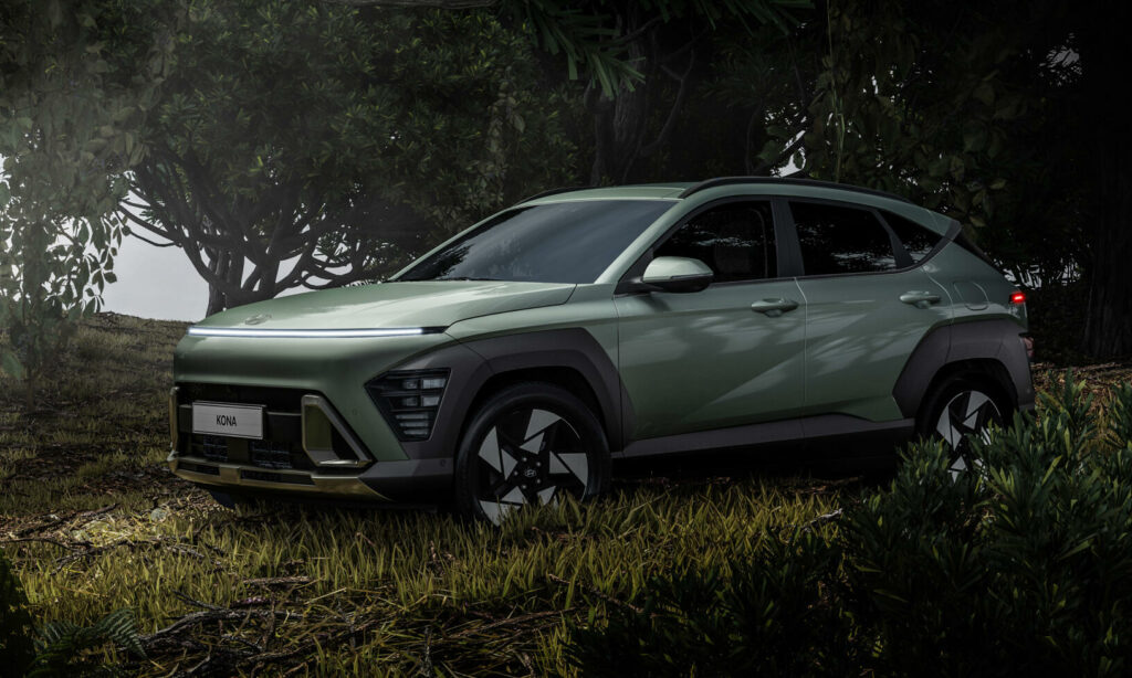 Nya Hyundai Kona ska likt föregående generation erbjudas både som bensin/el-hybrid och elbil.