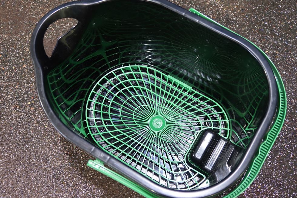 Turtle Wax Wax it Wet snabbvaxar din bil till perfekt glans på några minuter – fort och lätt