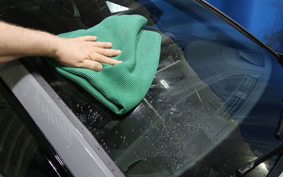 Turtle Wax Wax it Wet snabbvaxar din bil till perfekt glans på några minuter – fort och lätt