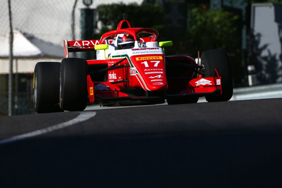 Lady and gentlemen, start your engines!