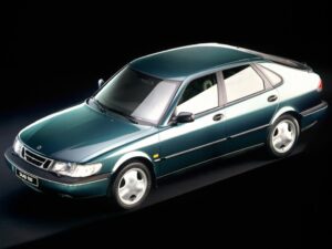 Saab 9-5 fyller 25 år – en familjebil av förträffligt snitt