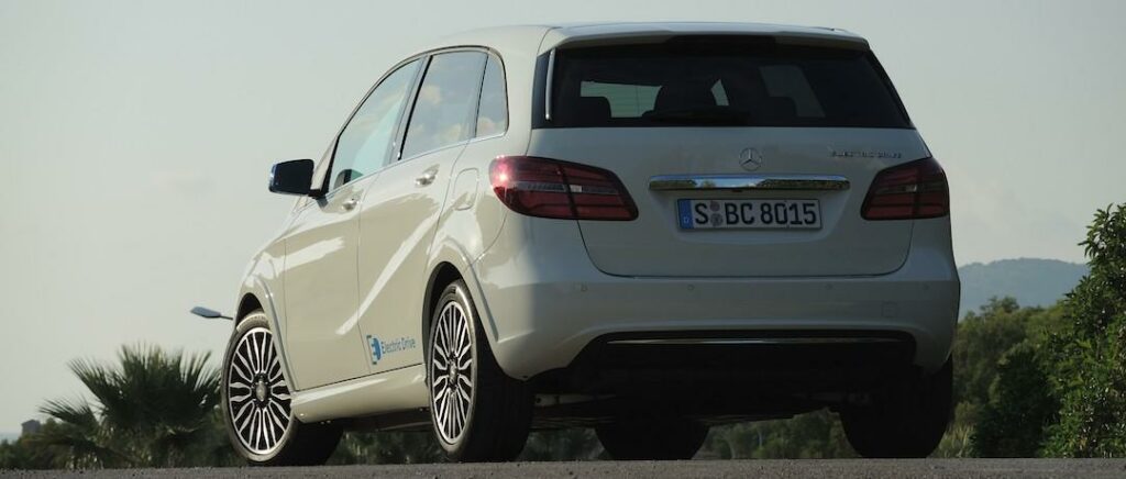 Mercedes-Benz B-klass C (AI text)