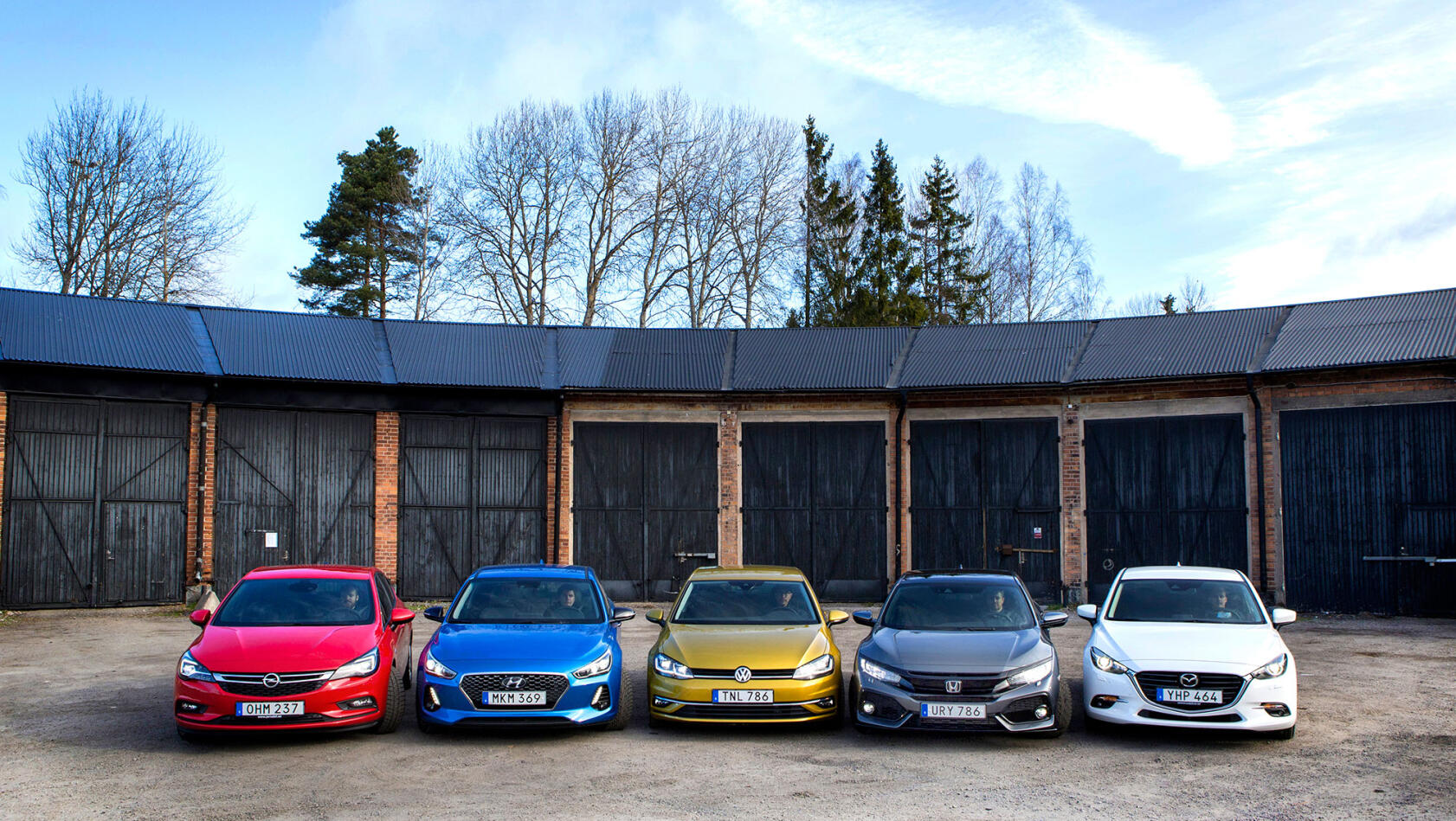 Honda Civic • Hyundai i30 • Mazda 3 • Opel Astra • VW Golf. Foto: Roger Schederin
