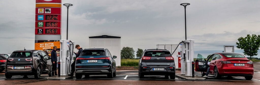 Höga bensinpriser är inte ett problem för elbilister.