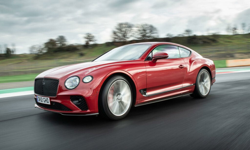 I GT Speed är Bentleys W12:a uppgraderad och ger 659 hk.