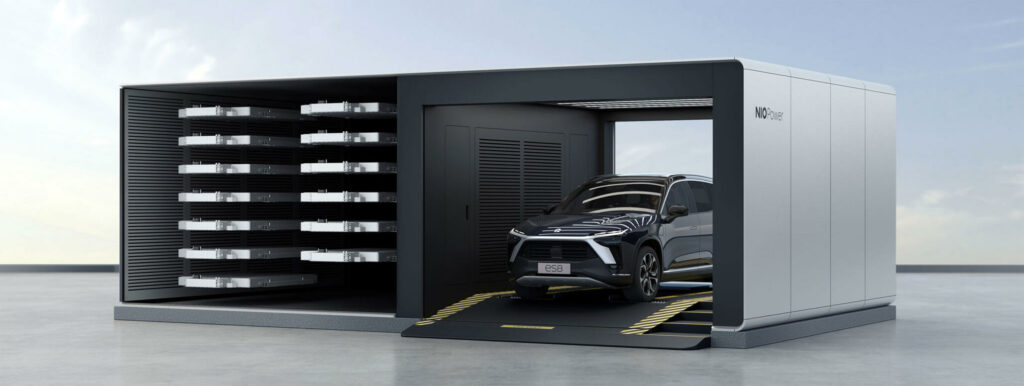 Generation två av Nios batteribytesstationer, 13 batterier cirkulerar och stationen kan göra 180 byten per dag.