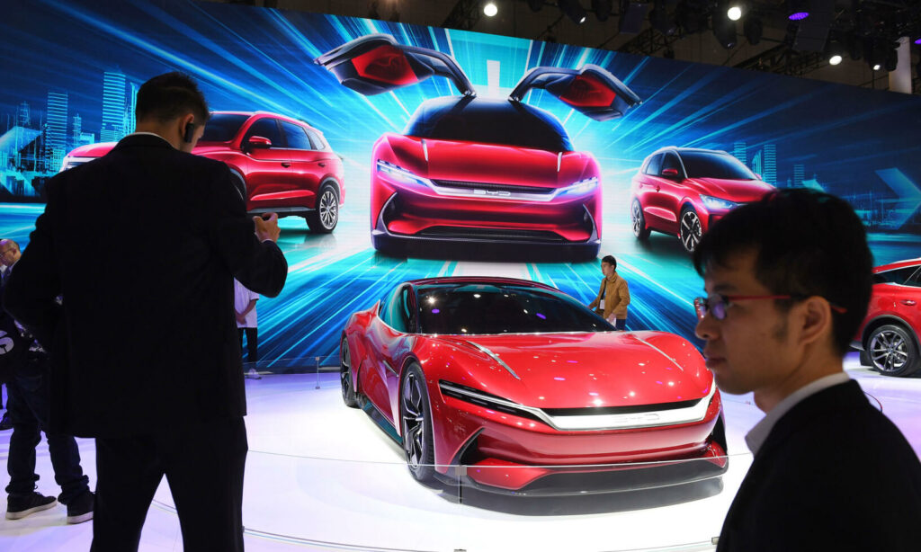 BYD E-Seed GT är en konceptbil som visades 2019. Nu finns den i lite tamare form under namnet Han – och går att beställa i Sverige. Vem sade att kinesiska tillverkare bara kopierar och bygger trista bilar?