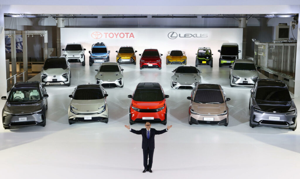 Toyota anklagas av flera miljöorganisationer för ”greenwashing”, anti-elbilslobbying och andra ”anti-klimat-åtgärder”. Men kan deras strategi vara den rätta, även för klimatet?