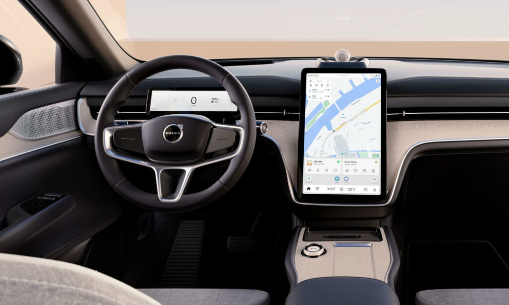 Operativsystemet Google Automotive byts kanske ut mot ett som Volvo själva utvecklat i Polen.