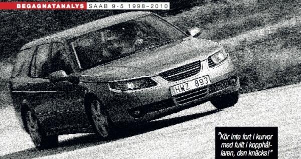 En bil kör nedför vägen. (AI text)