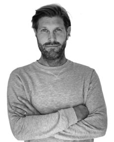 Körde långt med elbil utan förkunskaper – så gick det för Anders