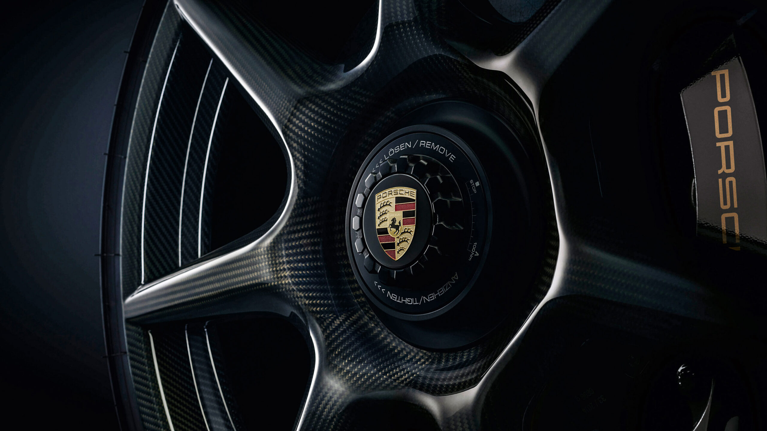 Porsche 911 GTS är en sportbil som tillhör Porsche-familjen. (AI text)