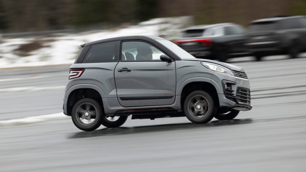 En Suzuki Eego S (AI text)