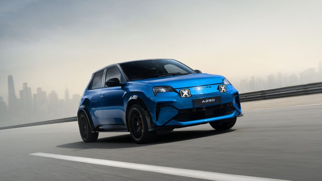 En blå Suzuki EV (AI text)