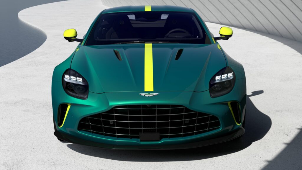 Aston Martin Vantage AMV24 Edition framifrån.