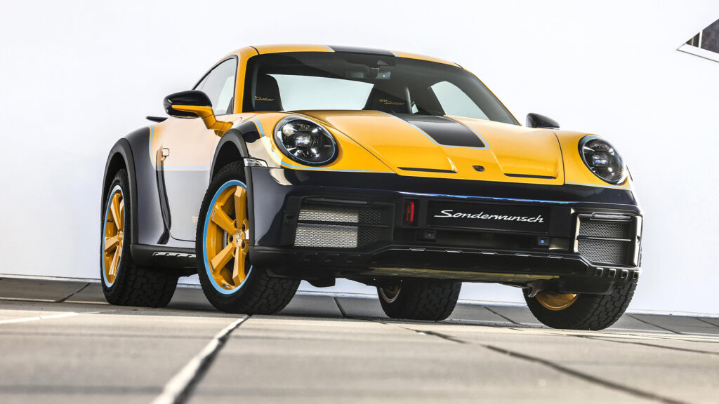 Bild tagen framifrån, med låg vinkel.