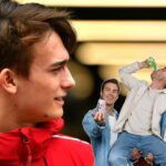 Dino Beganovic i profilbild med röd racingjacka. I bakgrunden syns humorgruppen JLC i ett montage där de håller i och dricker energidrycken Joluca.