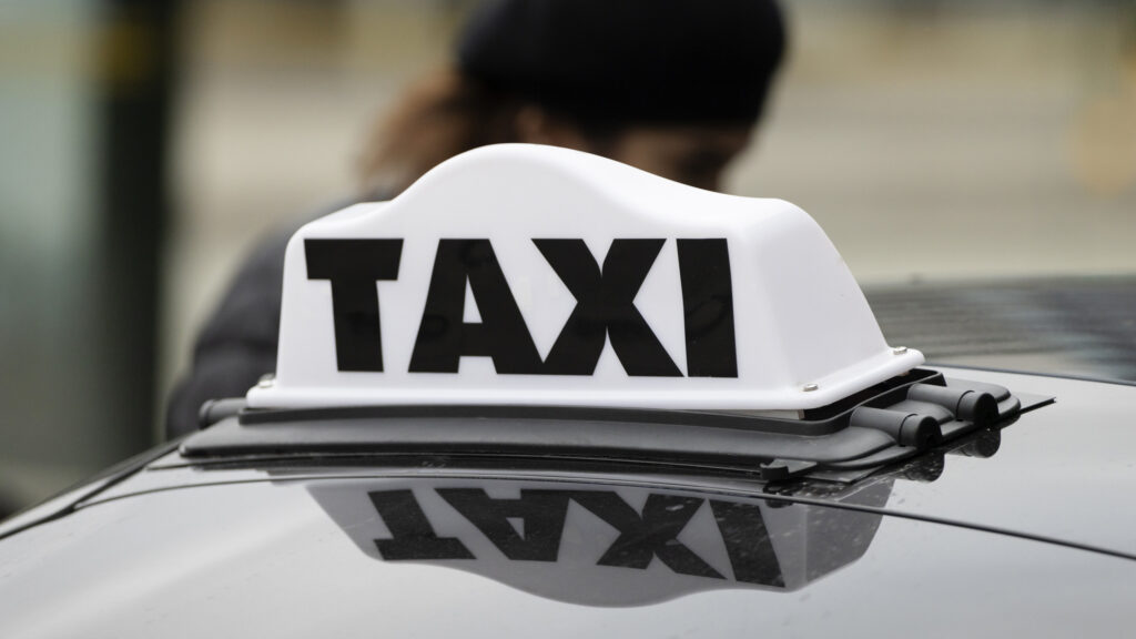 Taxi-skylt