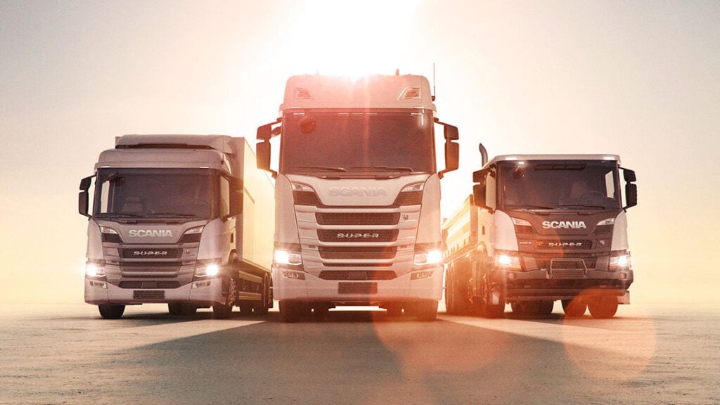 Tre Scania Super-lastbilar